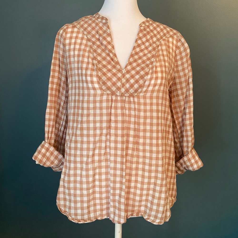 Cute calico blouse-size small